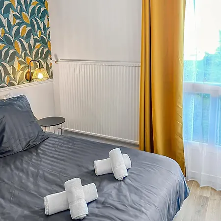 Appartement Lumineux, Wi-Fi Et Parking Prive Niort Exterior photo