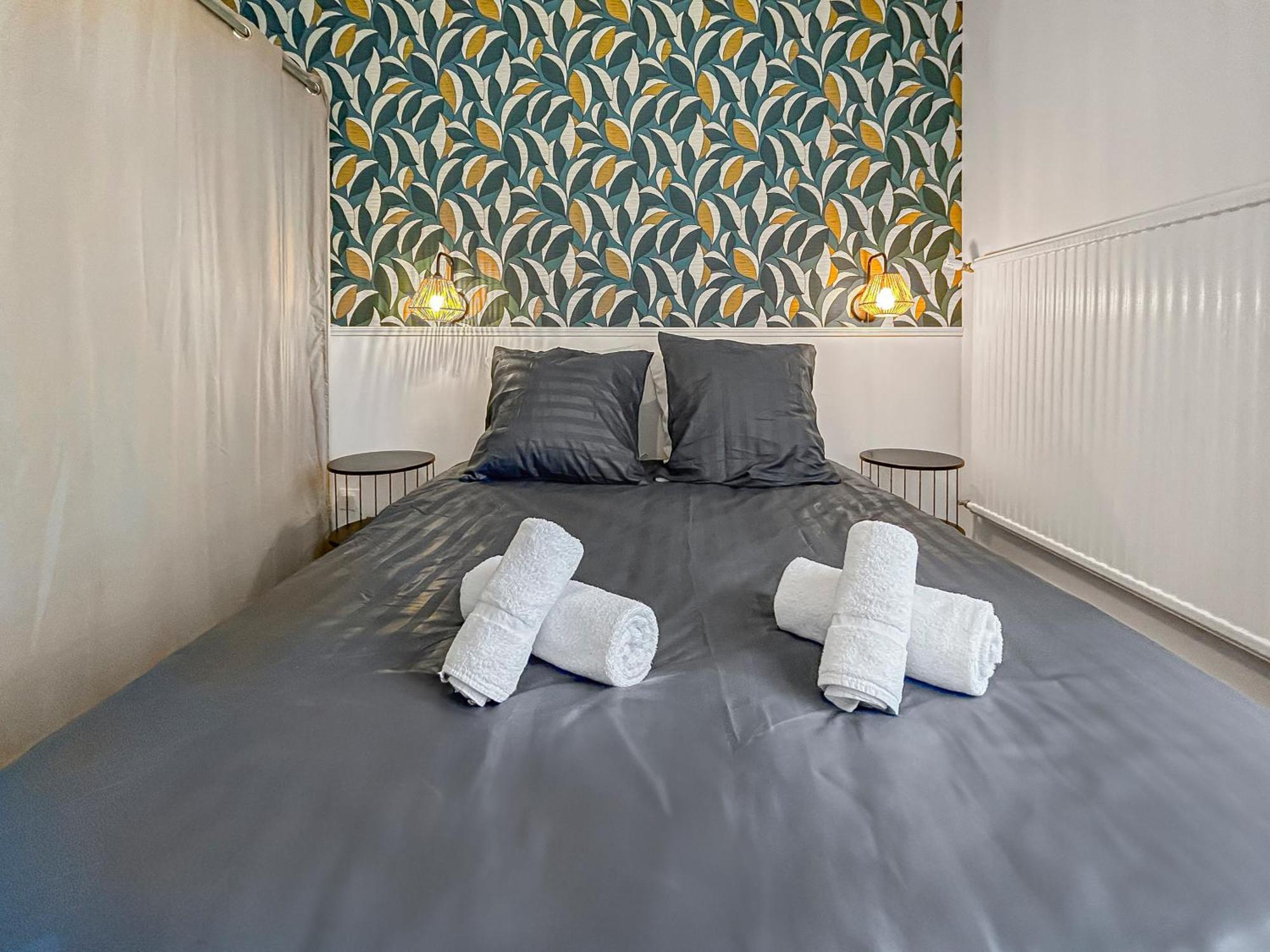 Lumineux, Wi-fi Et Parking Prive Apartment Niort