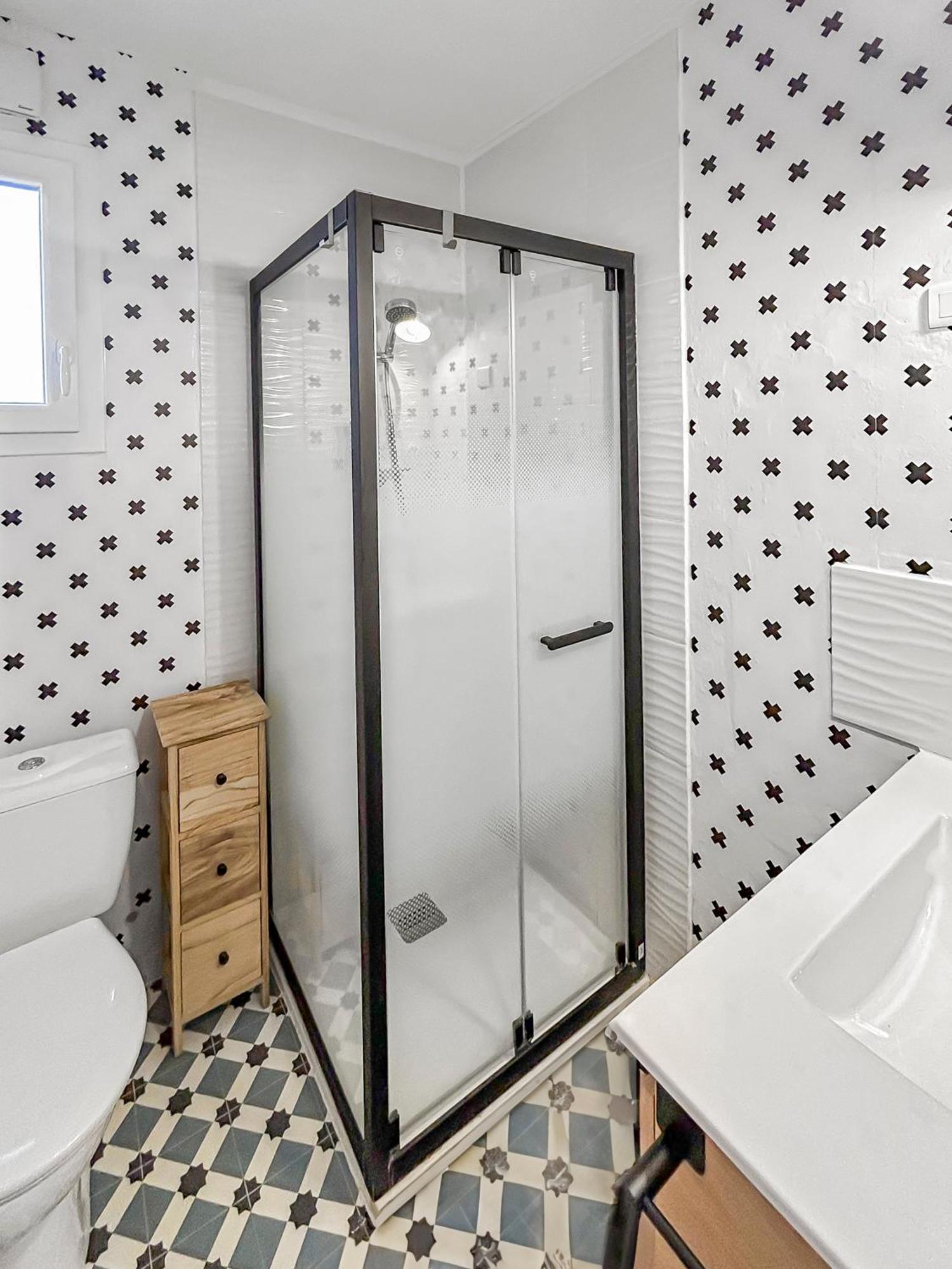 Lumineux, Wi-fi Et Parking Prive Apartment Niort